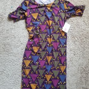 Medium Julia Lularoe